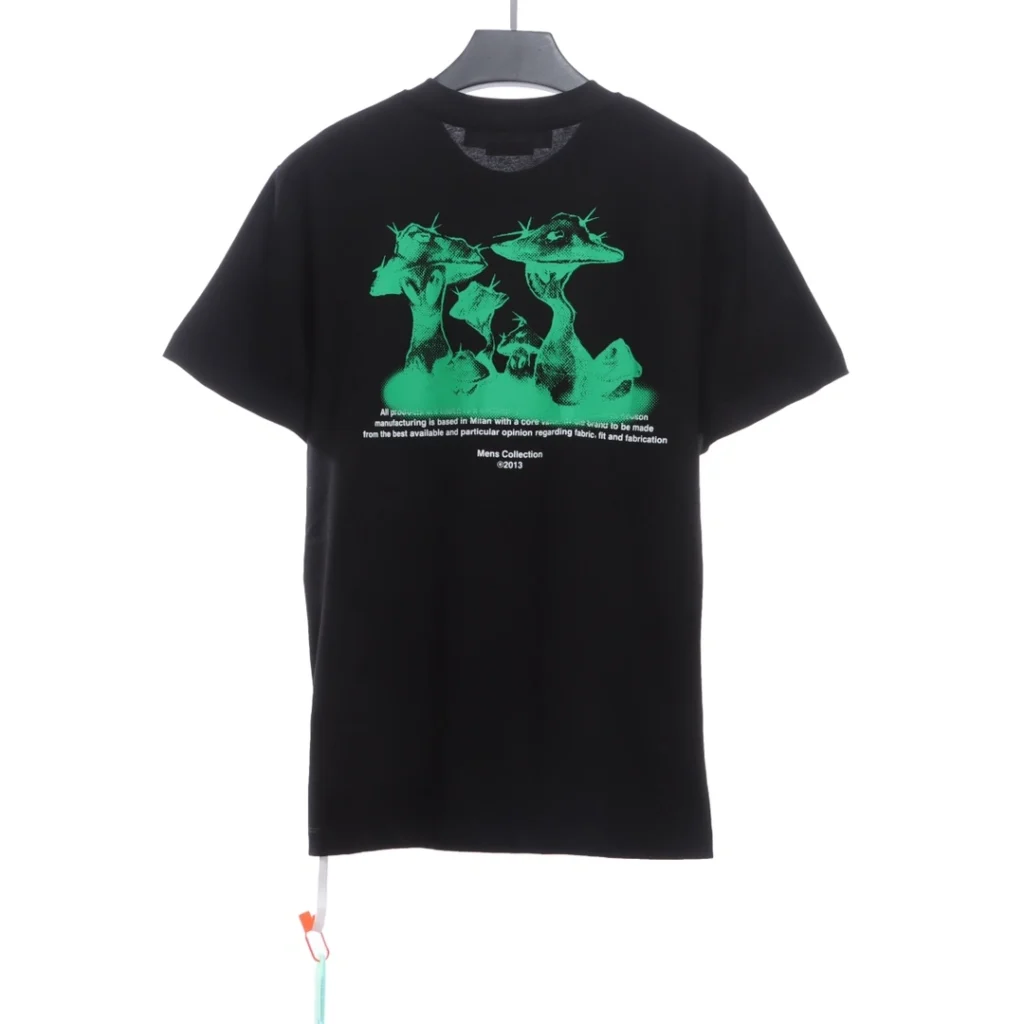 Green mushroom print T-shirts