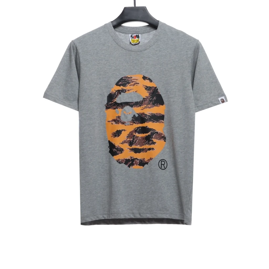 Mountain peak print short sleeve