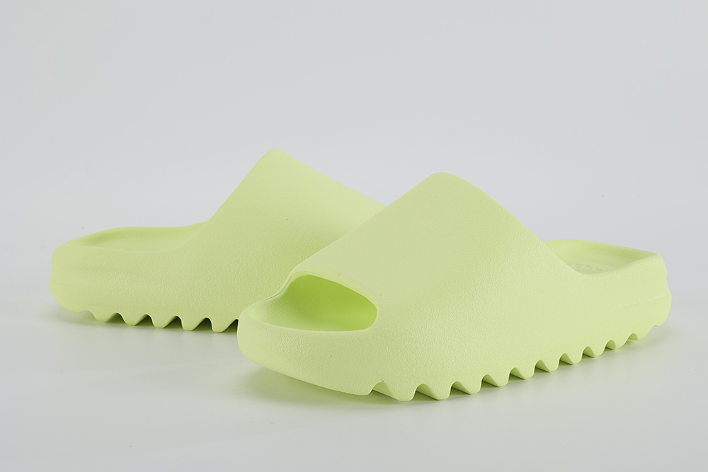 Yeezy Slide 'Glow Green' Replica