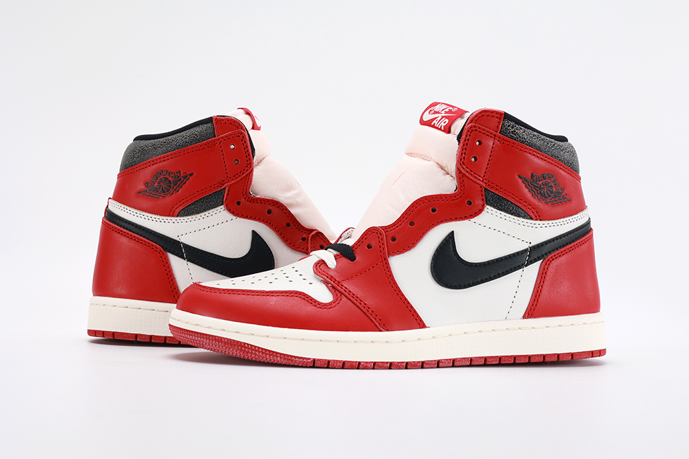 Air Jordan 1 Retro High OG 'Chicago Lost & Found' replica