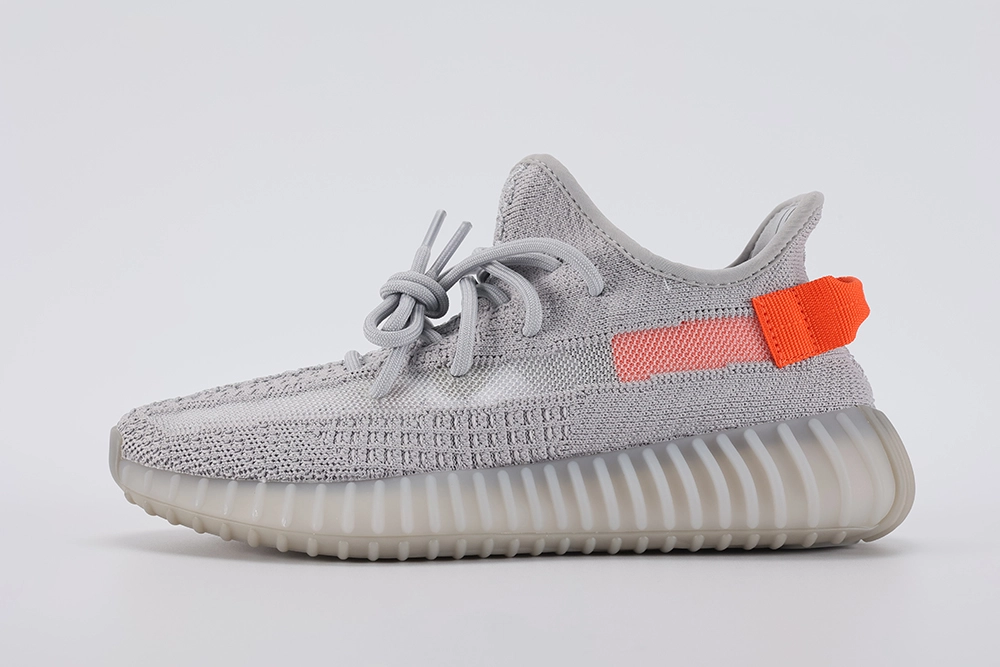 yeezy-boost-350-v2-'tail-light'-replica