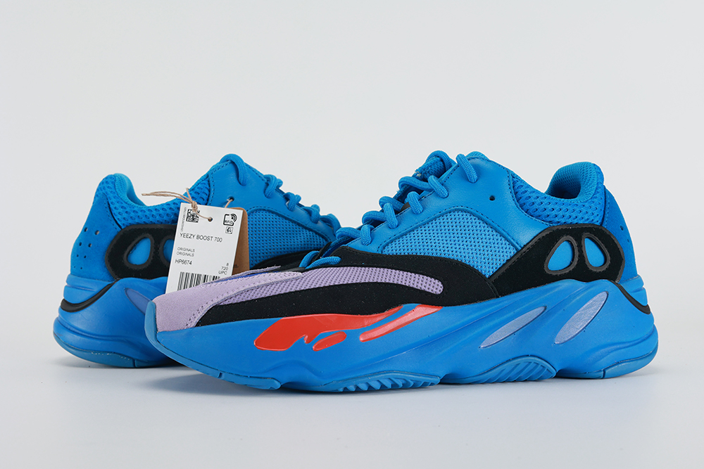 Yeezy Boost 700 Hi-Res Blue Replica